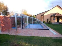 IPC Ravena Swimming Pool Enclosure